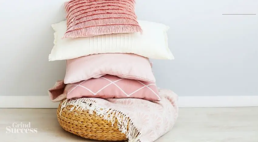 1,100+ Cool Pillow Company Names & Ideas