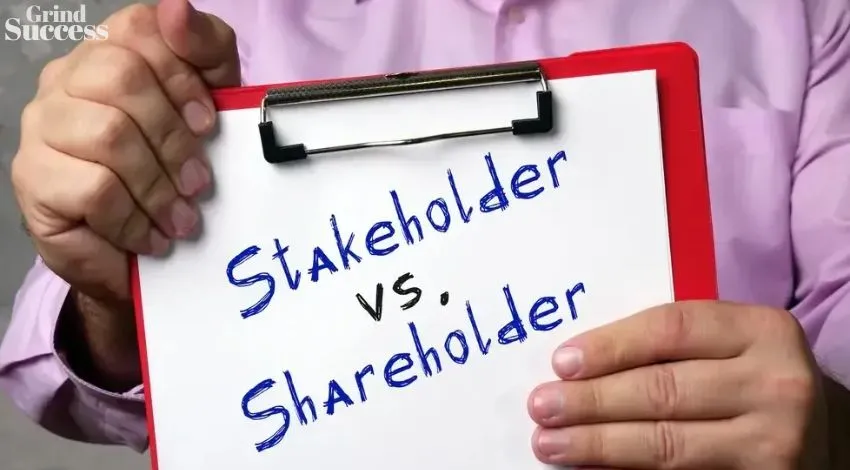 Difference Between Stakeholder & Shareholder