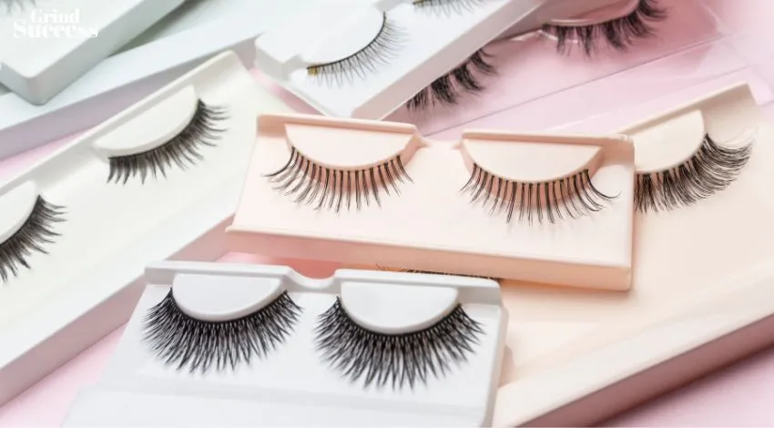 Clever Makeup Tips for Eyelash Extensions to Stun Everyone